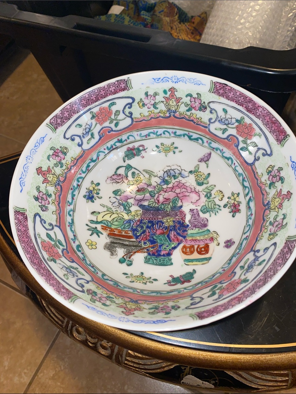 Vintage Decorative Chinese-Style Floral Porcelain Bowl - Pink & Green Motif